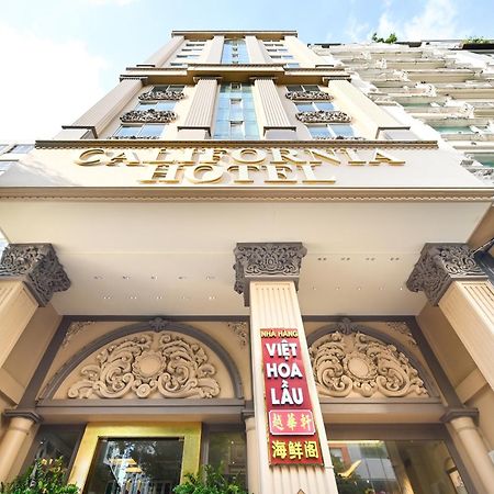 California Saigon Hotel & Rooftop Pool Ho Chi Minh City Bagian luar foto