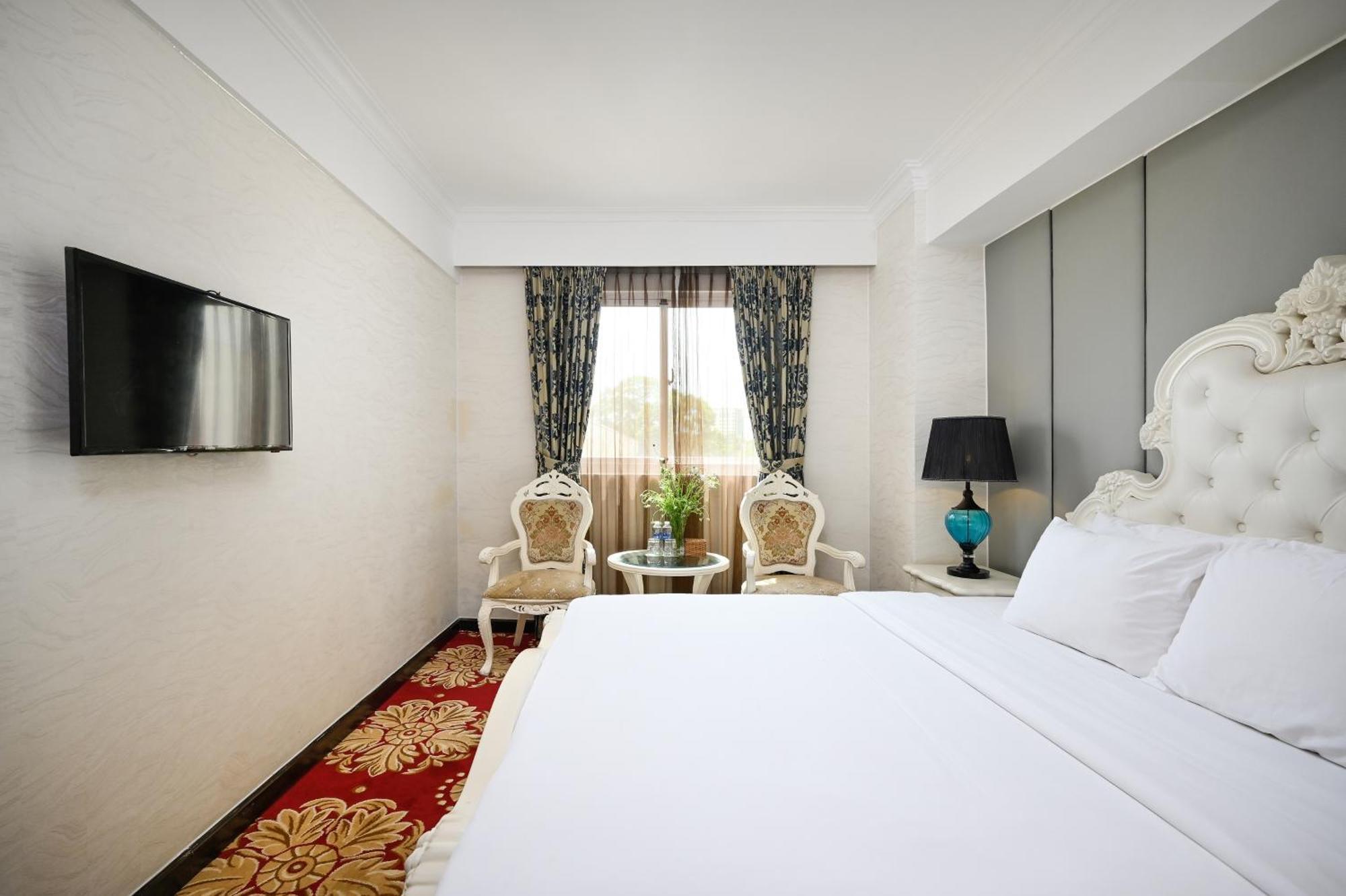 California Saigon Hotel & Rooftop Pool Ho Chi Minh City Bagian luar foto