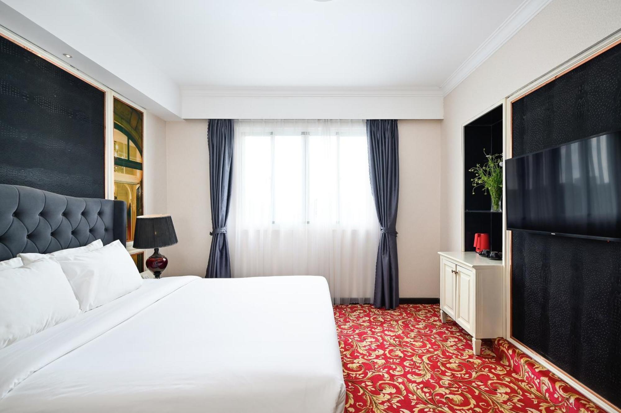California Saigon Hotel & Rooftop Pool Ho Chi Minh City Bagian luar foto