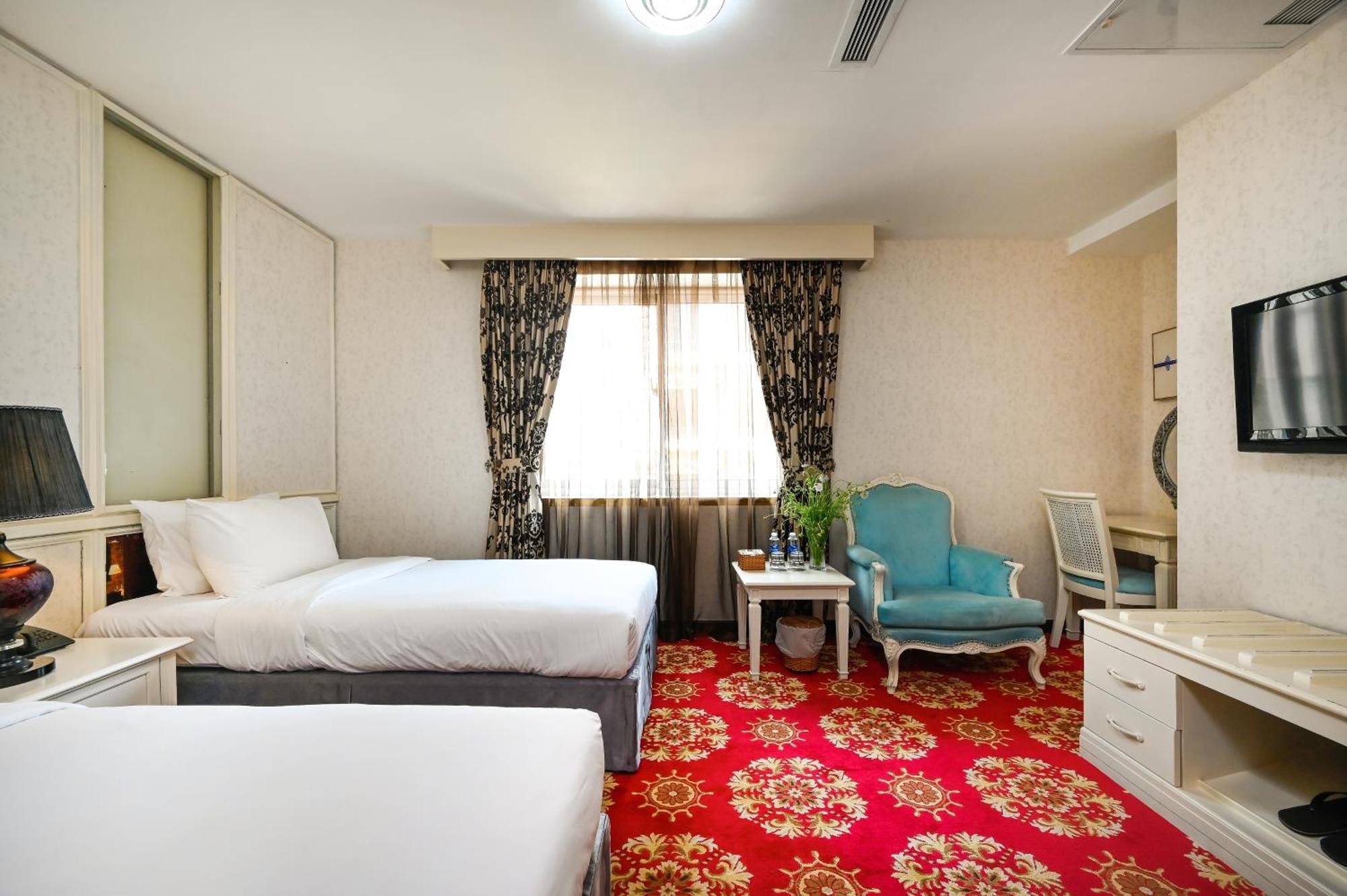 California Saigon Hotel & Rooftop Pool Ho Chi Minh City Bagian luar foto