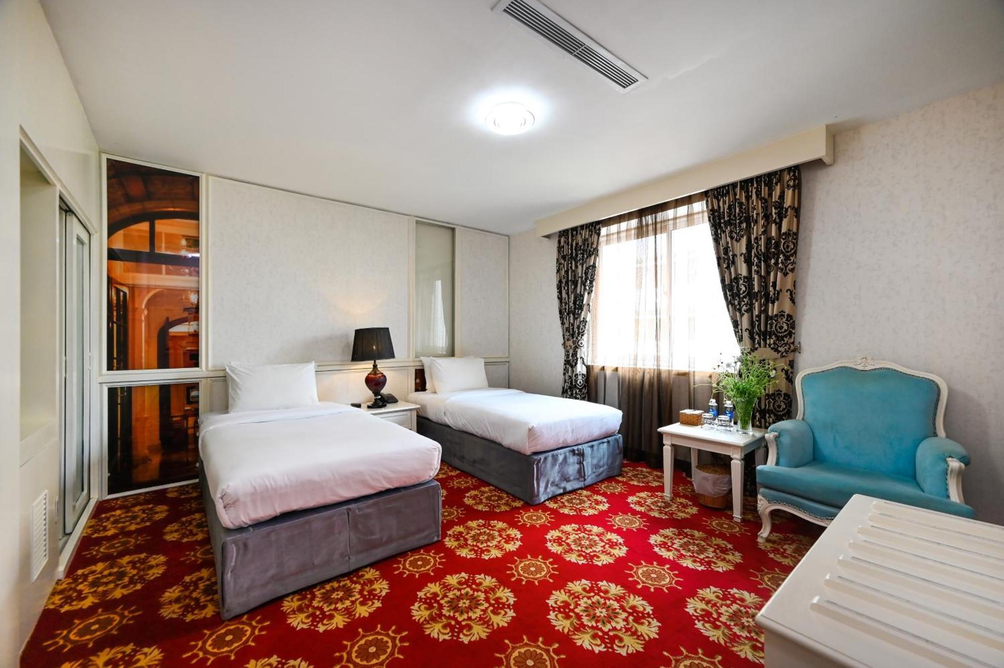 California Saigon Hotel & Rooftop Pool Ho Chi Minh City Bagian luar foto