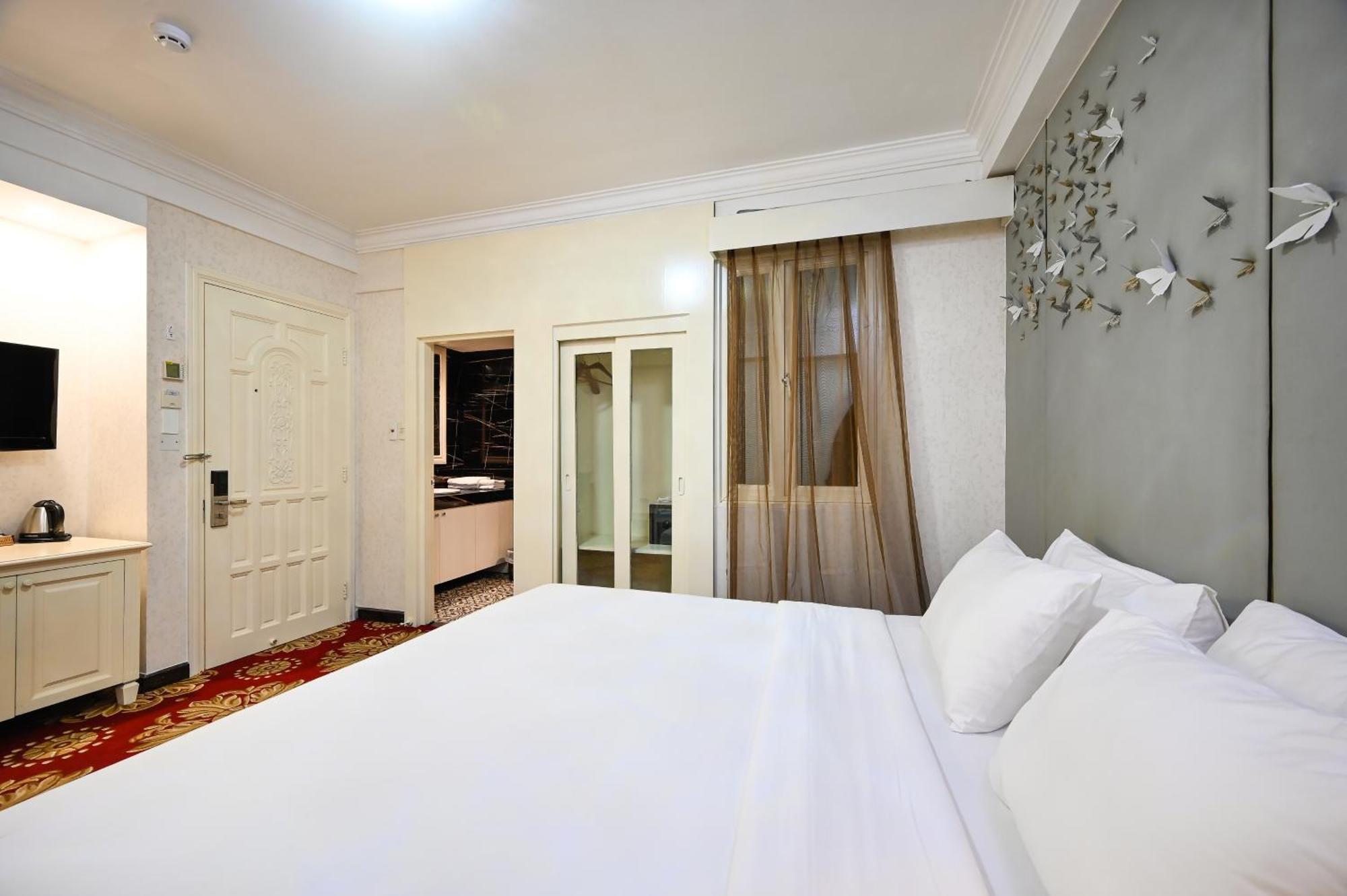 California Saigon Hotel & Rooftop Pool Ho Chi Minh City Ruang foto