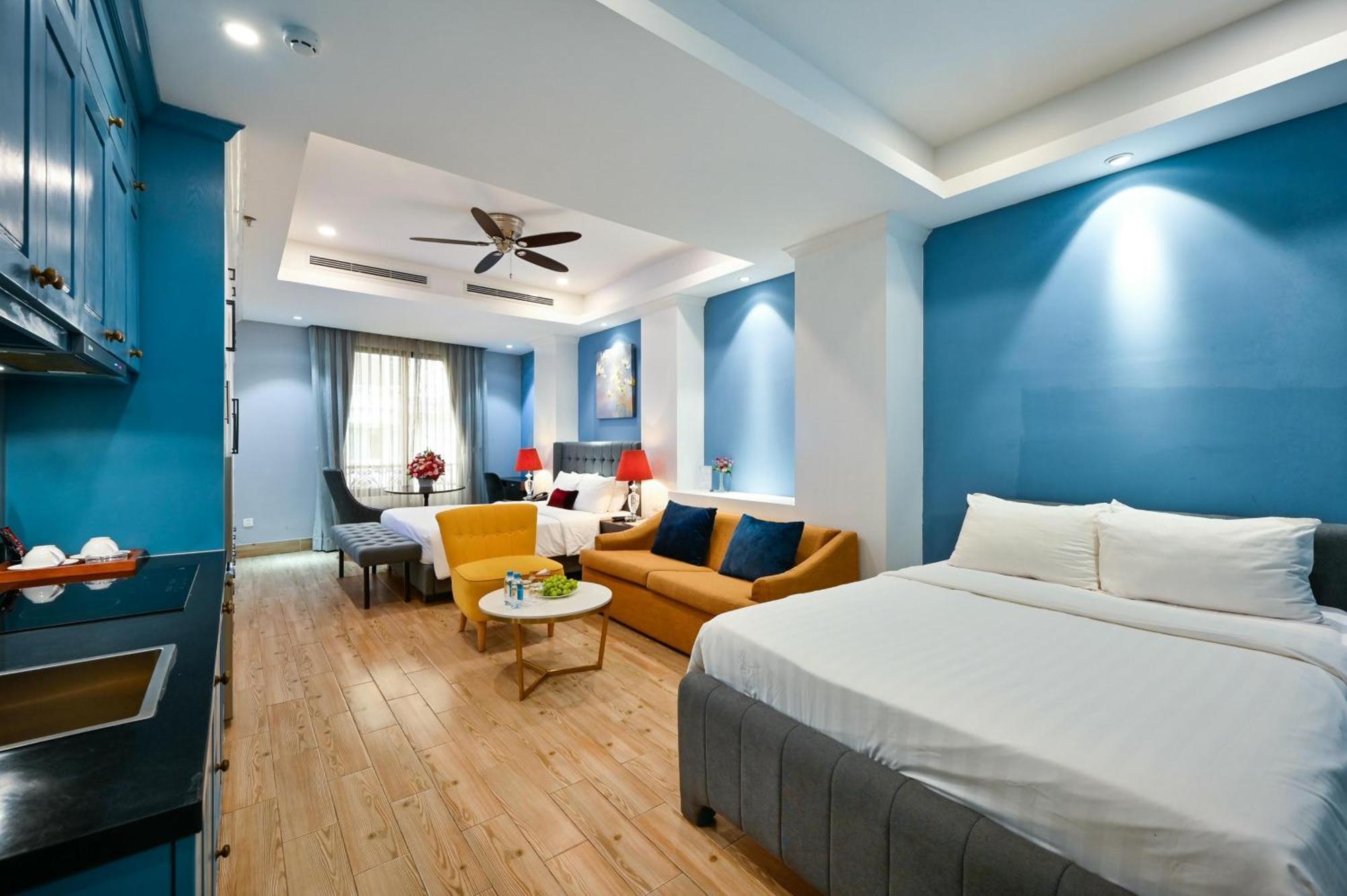 California Saigon Hotel & Rooftop Pool Ho Chi Minh City Bagian luar foto