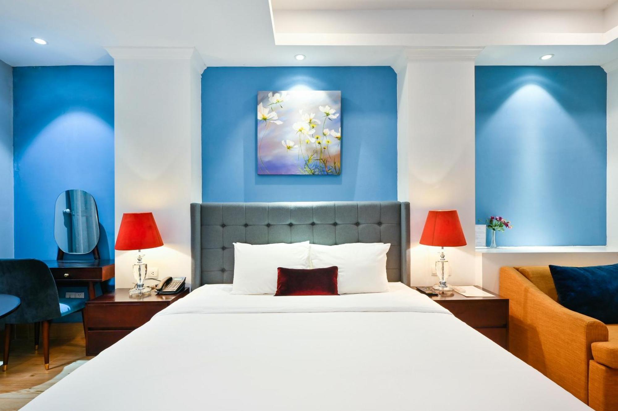 California Saigon Hotel & Rooftop Pool Ho Chi Minh City Bagian luar foto