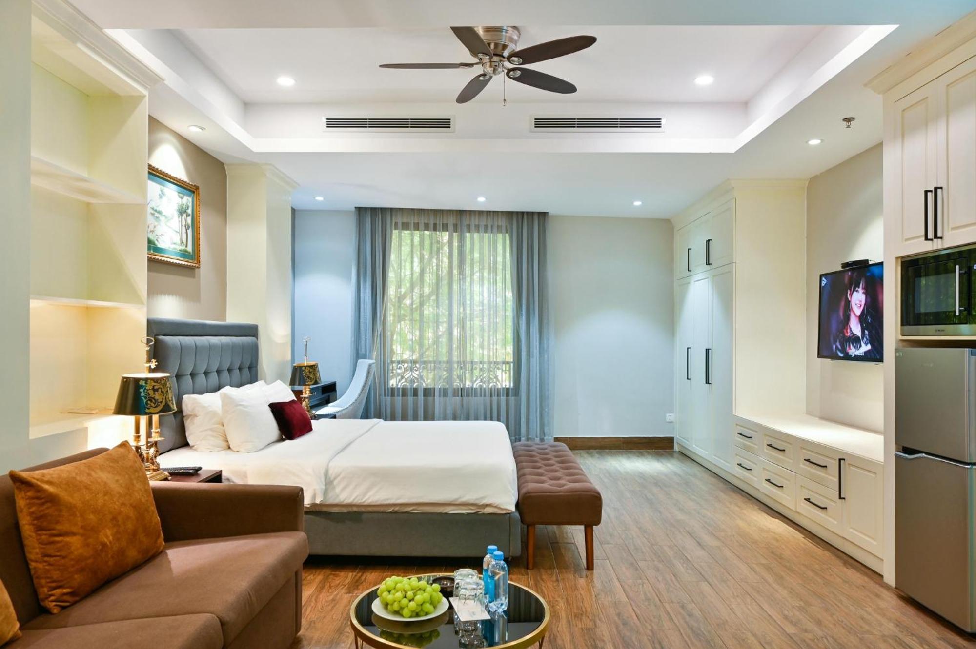 California Saigon Hotel & Rooftop Pool Ho Chi Minh City Bagian luar foto