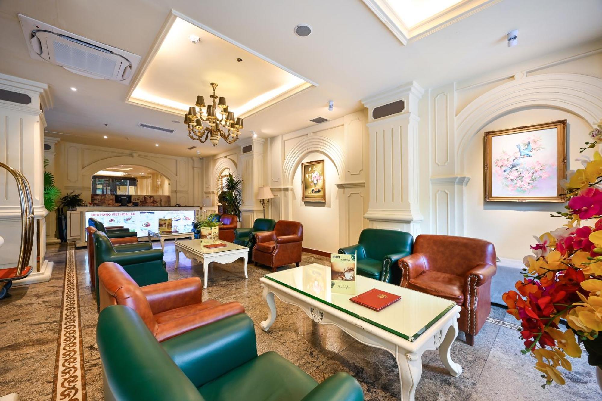 California Saigon Hotel & Rooftop Pool Ho Chi Minh City Bagian luar foto