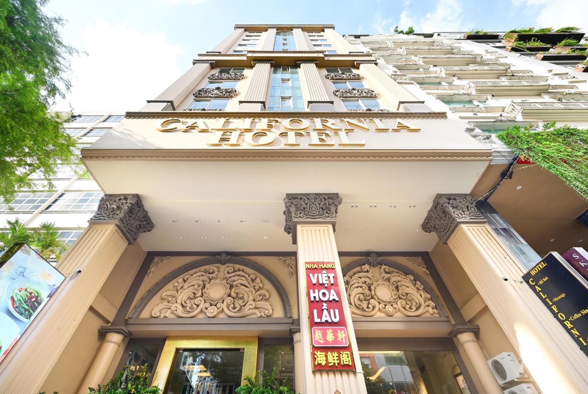 California Saigon Hotel & Rooftop Pool Ho Chi Minh City Bagian luar foto